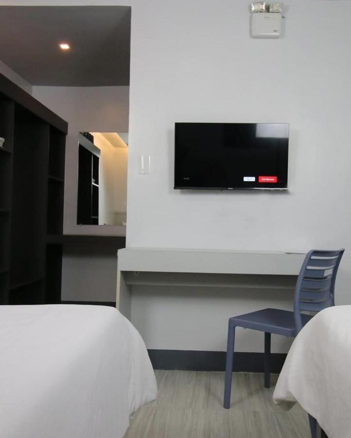 Sands Hotel Nasugbu Exterior photo
